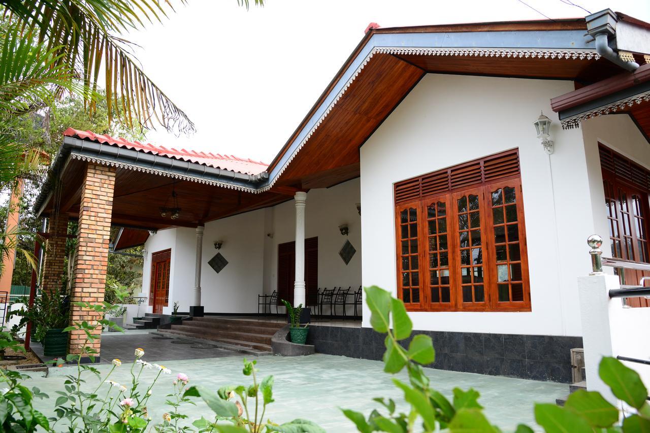Sangrilla Holiday Resort - Level 1 Certified バンダーラウェラ エクステリア 写真